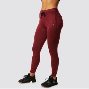Born primitive joggers- maroon